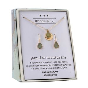 New! Rhode & Co Adventurine Pendant Necklace Earring Set